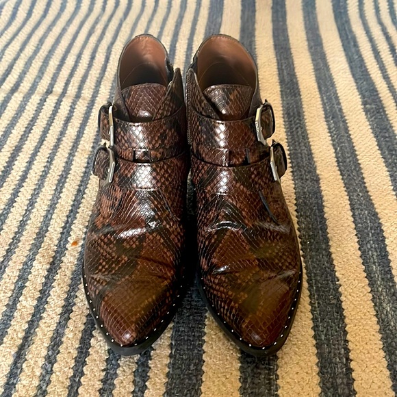 Snake print buckle bootie from treasure & bond. Size 7 - Picture 1 of 5